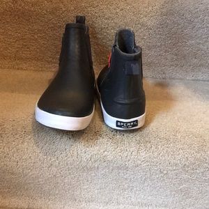 Sperry ankle high rain boots